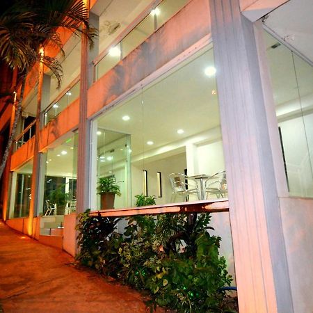 Hosteria Casa Blanca Iguazu Puerto Iguazu Bagian luar foto
