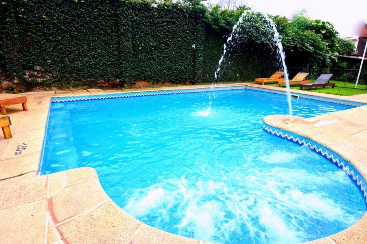 Hosteria Casa Blanca Iguazu Puerto Iguazu Bagian luar foto