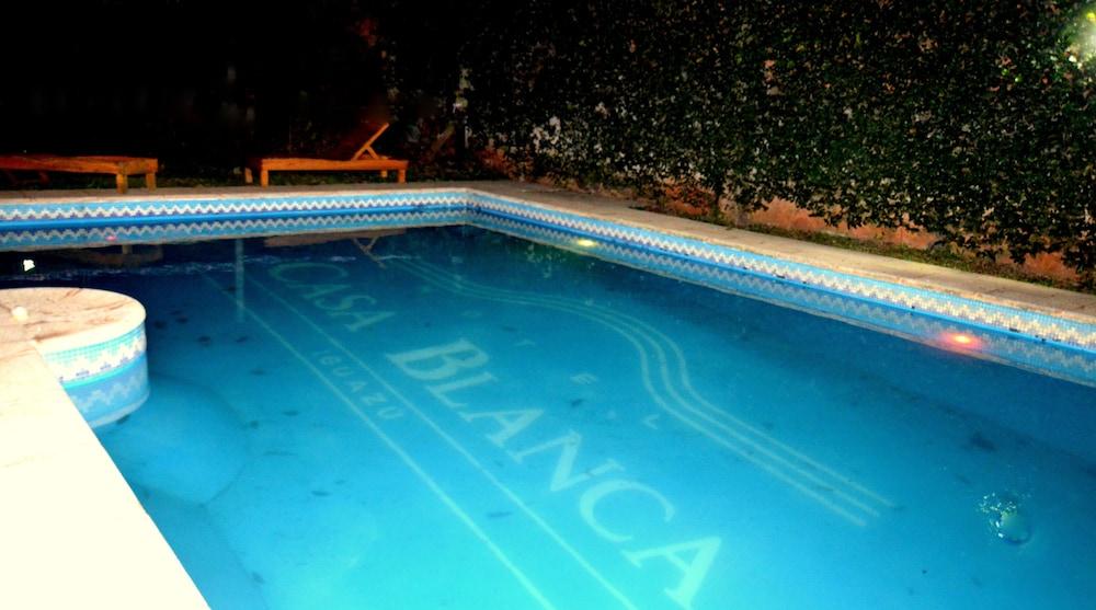 Hosteria Casa Blanca Iguazu Puerto Iguazu Bagian luar foto