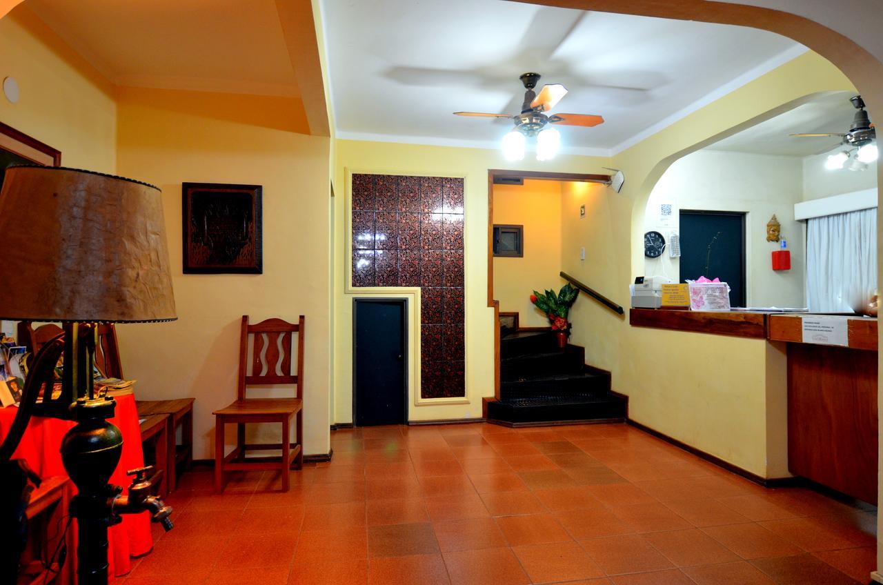 Hosteria Casa Blanca Iguazu Puerto Iguazu Bagian luar foto