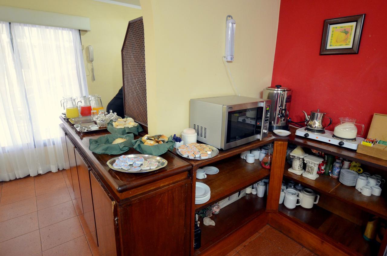 Hosteria Casa Blanca Iguazu Puerto Iguazu Bagian luar foto